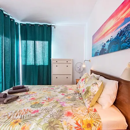 Paradise Apartment *