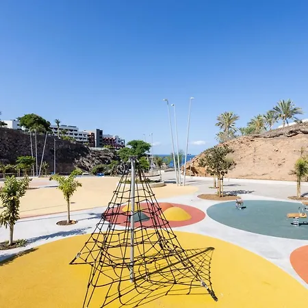 Paradise Apartment *